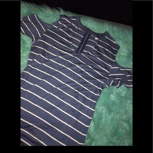 Super cute cold shoulder top